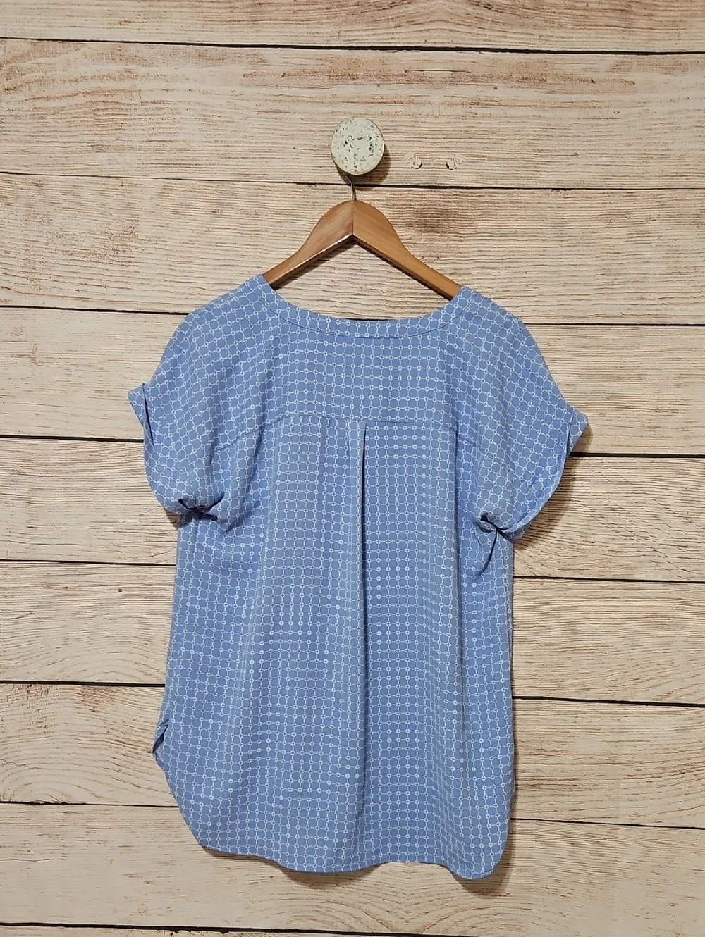 Talbots Light Blue Patterned V-Neck Short Sleeve Blouse Medium